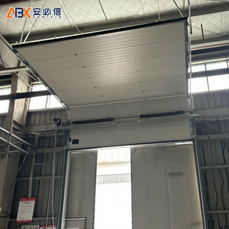 通化分段式滑升门
